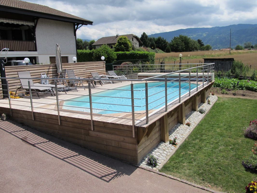 Piscine bois semi enterree sur terrain en pente - Arizona Pool