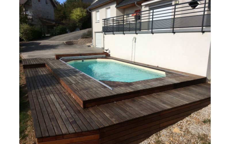 Une mini piscine bois pour votre jardin