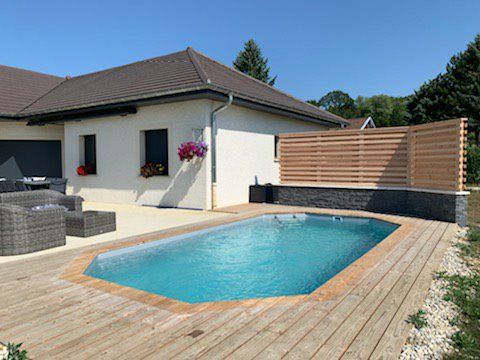 piscine enterrée en bois du Jura